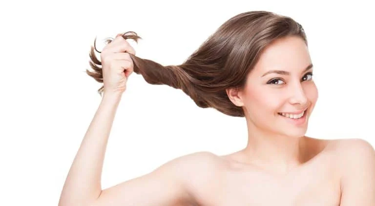 Kollagén a haj növekedéséhez és erősítéséhez, ami egészségesebb hajat eredményez